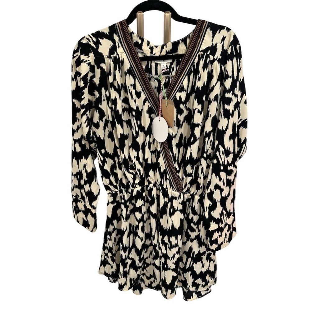 Umgee USA Women's M Black & White V-Neck Knee Length Dress 3/4 Sleeve
